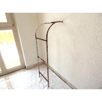 Dekoleiter Metallleiter Vintage Rankhilfe Für Außenbereich Alt Mit Shabbychic Charakter Rarität Sprossenleiter Blumentreppe Outdoor von VintageHarryDE