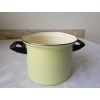 Vintage 50Er Jahre Emailletopf Pflanzgefäß Pastellfarben Blumentopf Gartendeko Shabby Chic Zum Bepflanzen Wassertopf Emailltopf von VintageHarryDE