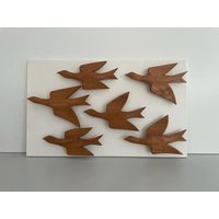 Moderne 6 Fliegende Vögel Aus Holz Wandkunst, 1960Er Jahre, Deutschland von VintageInModeDeluxe