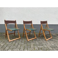 Seltenes 3Er Set Holz Klappstühle Von Foppapedretti, 1980Er Jahre, Italien von VintageInModeDeluxe