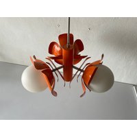 Wunderschöne Orange Blumen Design Metall Body & 3 Kugel Gläser Space Age Deckenlampe, 1970Er Jahre, Italien von VintageInModeDeluxe