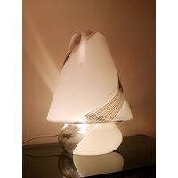 Murano Pilz Lampe Gestreift Weiß Braun Glas Hergestellt in Italien 1980Er Jahre von VintageIri