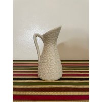 Vtg Lava Glasur Weiß Gelb Mini Krug Geschildert von VintageKitschETC