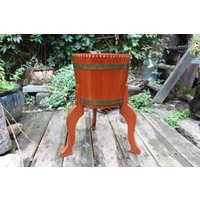 Holzbottich Bottich Pflanztopf Mit Beinen Lackiert Vintage von VintageKreativecke