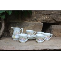 Jugendstil Kaffeetassen + Milchkännchen Set/Blumen Rosen Dekor Carl Tielsch Altwasser Porzellan Um 1900 - 1910 Schlesien Jugendstil Kaffeetassen + Milchkännchen Set/Blumen Rosen Dekor Carl Tielsch Altwasser Porzellan Um 1900 - 1910 Schlesien von VintageKreativecke