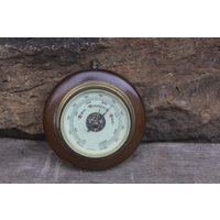 Kleines Barometer Wetterstation Vintage Holz Messing Panora Optik West Germany 60Er 70Er Jahre Kleines Barometer Wetterstation Vintage Holz Messing Panora Optik West Germany 60Er 70Er Jahre von VintageKreativecke