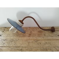 Ke1346 Emaille Hoflampe Stalllampe Aussenbeleuchtung Garage von VintageLivingGars