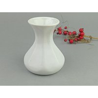 Nuzna Proverka Vintage Weiße Porzellan Kleine Vase von VintageMuseumShop