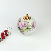 Ungewöhnliche Kugelförmige Vase Mit Gemalten Blumen Aus Der Mitte Des 20 von VintageMuseumShop