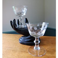Paar Geätzte Distel, Klarglas Champagner, Hohe Sorbets, Cocktailgläser von VintageOak