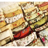 30 Hochzeit Gunsten, Lavendel Sachet, Bulk Vintage Inspiriert Handgemachte Dusche Party Zugunsten Sachet 30 Hochzeit Gunsten, Lavendel Sachet, Bulk Vintage Inspiriert Handgemachte Dusche Party Zugunsten Sachet von VintageParisMarket