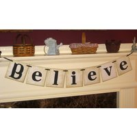 Garland-Banner-Zeichens Durch Vintageparismarket Ecs Glauben von VintageParisMarket