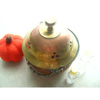 Vintage Kupfer Topf Mit Messing Elementen Hexentopf Rustikaler Teller Übertopf Halloween Dekoration Feuer Grube Lagerfeuer Kochen von VintageQuiosque