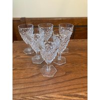 Set Von 6 Geschliffenen Glas Wasser/Getränke Becher von VintageRelicsStore