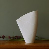 Große Weiße Vintage Vase Von Formano, Abstrakte Formgebung, Deutsche Keramik von VintageRetroVases
