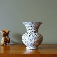 Jasba Cortina, Weiße Und Schwarze Mid Century Vase, Westdeutsche Keramik von VintageRetroVases