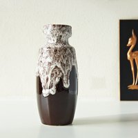 Scheurich Braun Weiße Mid Century Fat Lava Vase von VintageRetroVases