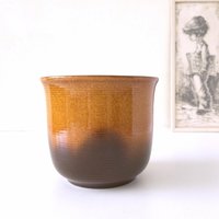 Scheurich Karamell Und Braun Mid Century Blumentopf Scheurich Karamell Und Braun Mid Century Blumentopf von VintageRetroVases