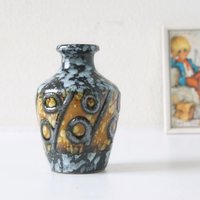 Veb Haldensleben Schwarz, Weiß Und Gelb Mid Century Fat Lava Vase, Ddr Keramik von VintageRetroVases