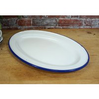 Emaille Servierplatte, Kuchenteller, Kuchenplatte, Tablett - 40Er/ 50Er Jahre Emaille Servierplatte, Kuchenteller, Kuchenplatte, Tablett - 40Er/ 50Er Jahre von VintageScheune