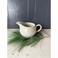 Sauciere Oder Großes Milchkännchen von VintageSchoolhouseCo