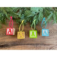 Buchstabe A Vintage Alphabet Block Ornament // Ihre Wahl Initial Zahlen Weihnachts von VintageSilverLining