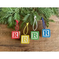 Buchstabe R Vintage Alphabet Block Ornament // Ihre Wahl Initial Zahlen Weihnachts von VintageSilverLining