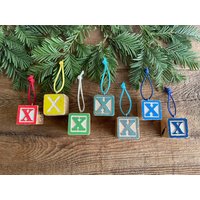 Buchstabe X Vintage Alphabet Block Ornament // Ihre Wahl Initial Zahlen Weihnachts von VintageSilverLining