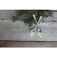 Vintage Silberplatte Löffel, 2Er Set, Revelation Silver Plate Vintage Silberplatte Löffel, 2Er Set, Revelation Silver Plate von VintageSilverLining