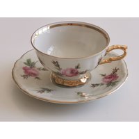 Bareuther Vintage Gold Besetzt Und Handbemalt Feines Knochen Porzellan Mokkatasse Tasse Mit Untertasse Aus Bayern Deutschland | Ca. 1940 von VintageStoreAntiques