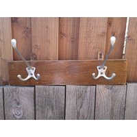 Alte Garderobe Hakenleiste Vintage von VintageStorebySteph