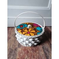 Schöner Nähkorb Vintage 70Er Altes Nähkästchen Flower Power von VintageStorebySteph