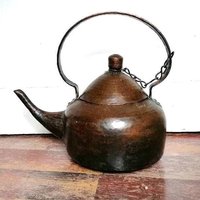 Uralte Geschmiedete Kanne von VintageStorebySteph