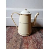 Uralte Große Kanne Kaffekanne Emaille Patina von VintageStorebySteph