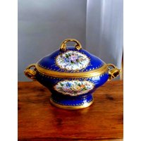 Antike Kobaltblaue, Florale Porzellanterrine Mit Goldenen Details - Vintage-Sammelschale Von Bing & Gröndahl von VintageStoryDesign