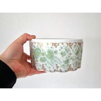 Rosenthal Porzellanschale - Grünes Blumen- Und Goldschnörkeldesign, Vintage Deutsches Serviergeschirr von VintageStoryDesign