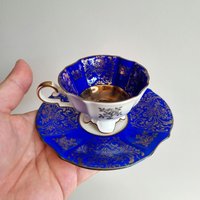 Vintage Alka Kunst Bavaria Espressotasse Mit Untertasse - 1960Er Jahre Kobaltblau & Gold Vergoldetes Porzellan von VintageStoryDesign