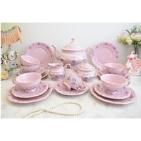 Sammlerstücken Rosa Porzellan Tee-Service-Set, Vintage, Vintage Mit Einzigartiger Teekanne, Tee-Set Rosa Teetasse von VintageTeaTimeByNiw