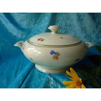 Schöne Alte Suppen Terrine Aus Den 1940Er Jahren, Streublumen Muster, Edelstein, Schüssel, Suppenterrine, Ragout Schüssel - Vintage Schöne Alte Suppen Terrine Aus Den 1940Er Jahren, Streublumen Muster, Edelstein, Schüssel, Suppenterrine, Ragout Schüssel - Vintage von VintageTroedlerei