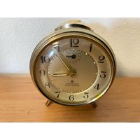 Edler Junghans Trivox - Silentic Wecker Tischuhr Mechanisch Gold Vintage Edler Junghans Trivox - Silentic Wecker Tischuhr Mechanisch Gold Vintage von VintageVonPetra