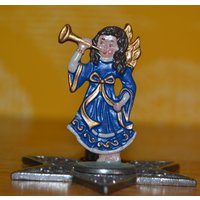 Vintage Kerzenständer Engel Aus Den 70Er Jahren Metal Blau /Silber Retro Chistmass Santa Holy Weihnachten Angel Vintage Kerzenständer Engel Aus Den 70Er Jahren Metal Blau /Silber Retro Chistmass Santa Holy Weihnachten Angel von VintageAhoi