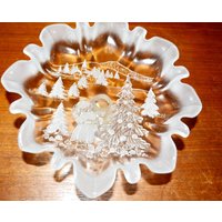 Vintage Weihnachts Anbietschale Kristall Glas Von Walther Made in Germany 70Er Jahre Retro Christmas Santa Mid Century Vintage Weihnachts Anbietschale Kristall Glas Von Walther Made in Germany 70Er Jahre Retro Christmas Santa Mid Century von VintageAhoi