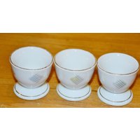 3x Vintage Porzellan Eierbecher 50Er Jahre Retro Mid Century Space Age Shabby Chic Landhausstil von VintageandGlory