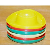 Schöne Vintage Eierbecher 70Er Jahre Egg Cups Kunststoff Bunt Retro Mid Century Shabby Chic Landhausstil Seventies von VintageandGlory