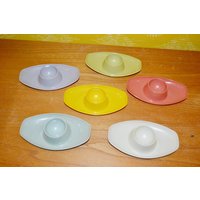 Vintage Eierbecher 50Er Jahre Kunststoff Bunt Fifties Retro Mid Century Shabby Chic Landhausstil von VintageandGlory