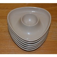 Vintage Eierbecher Kunststoff 70Er Jahre Beige Retro Mid Century Seventies Shabby Chic Landhausstil von VintageandGlory