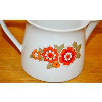 Vintage Keramik Milchkanne Weiß /Bunt 70Er Jahre Seventies Retro Mid Century Wgk Landhausstil Shabby Chic Vintage Keramik Milchkanne Weiß /Bunt 70Er Jahre Seventies Retro Mid Century Wgk Landhausstil Shabby Chic von VintageandGlory