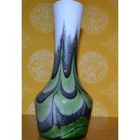 Vintage Opaline Glas Vase Grün /Weiß 60Er 70Er Jahre Retro Design Mid Century Space Age von VintageandGlory