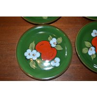 Vintage Zeller Keramik Geschirr 70Er Eden Teller Roter Apfel Grün Kuchenteller von VintageandGlory