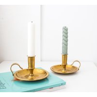 2 Vintage Gold Messing Kerzenhalter, Antik Kerzenhalter Set, Kammer Ostern Kerze Dekor 2 Vintage Gold Messing Kerzenhalter, Antik Kerzenhalter Set, Kammer Ostern Kerze Dekor von VintagebyTigerlilly